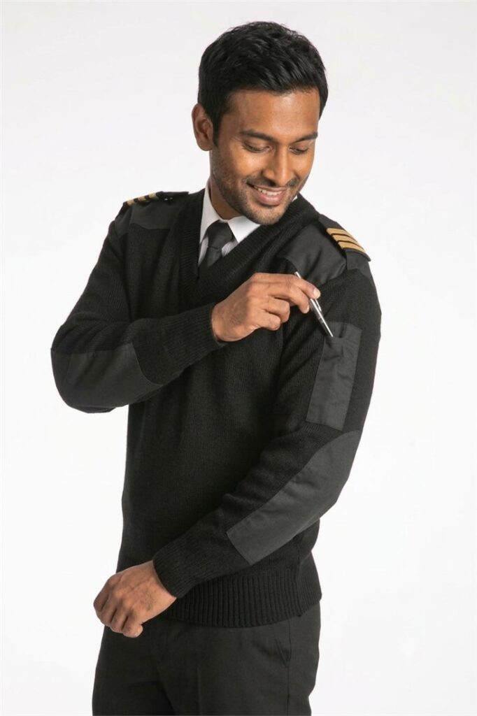 Full Sleeves Black Sweater